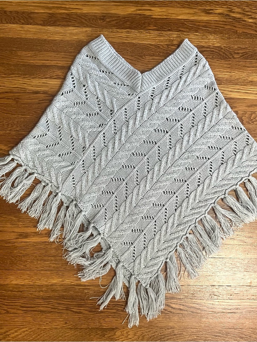 Y2k gray cable knit sweater poncho S fringe cuddly cozy Fall festival granola